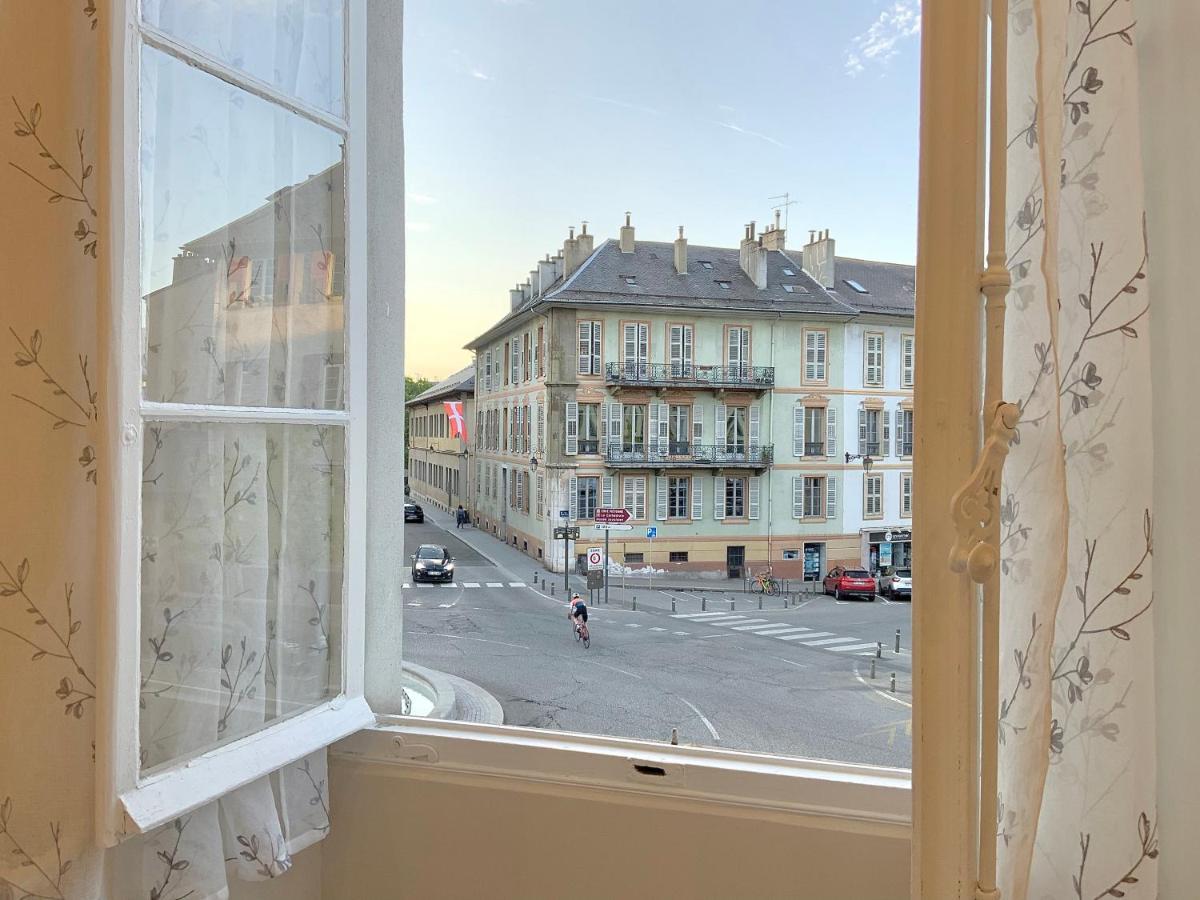 Charmes De Provence - Centre Historique Apartment Шамбери Екстериор снимка